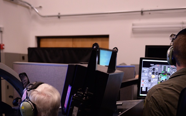 Retired pilot, Columbus native climbs back into T-38 sim one more time