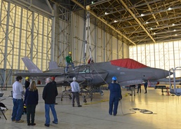 Test team verifies procedures to recover downed F-35