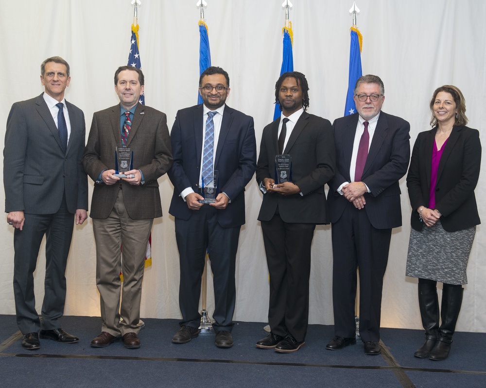 AFRL Materials and Manufacturing Directorate honors annual awards recipients