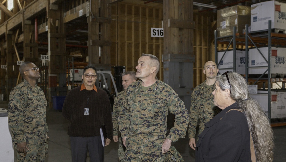 Major General Coglianese visits MCLB Barstow