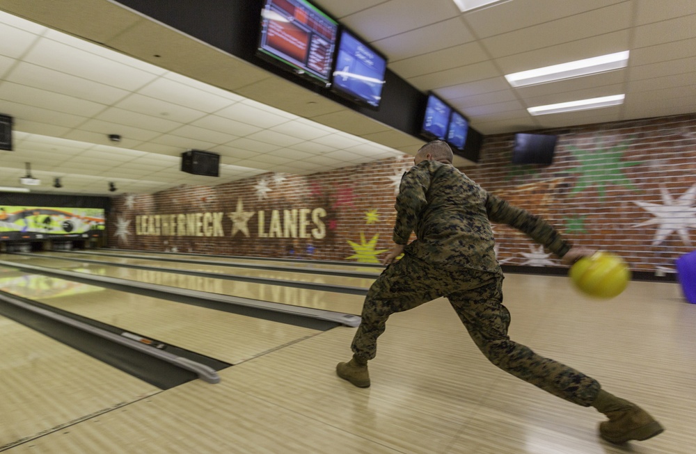 Major General Coglianese visits MCLB Barstow