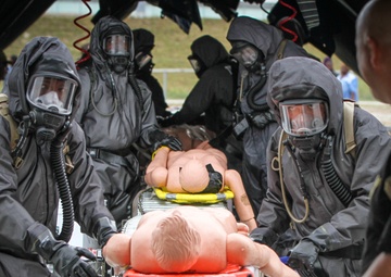 Army Reserve Soldiers conduct life-saving joint training with Miami-Dade Fire Department in Operation Homestead 19