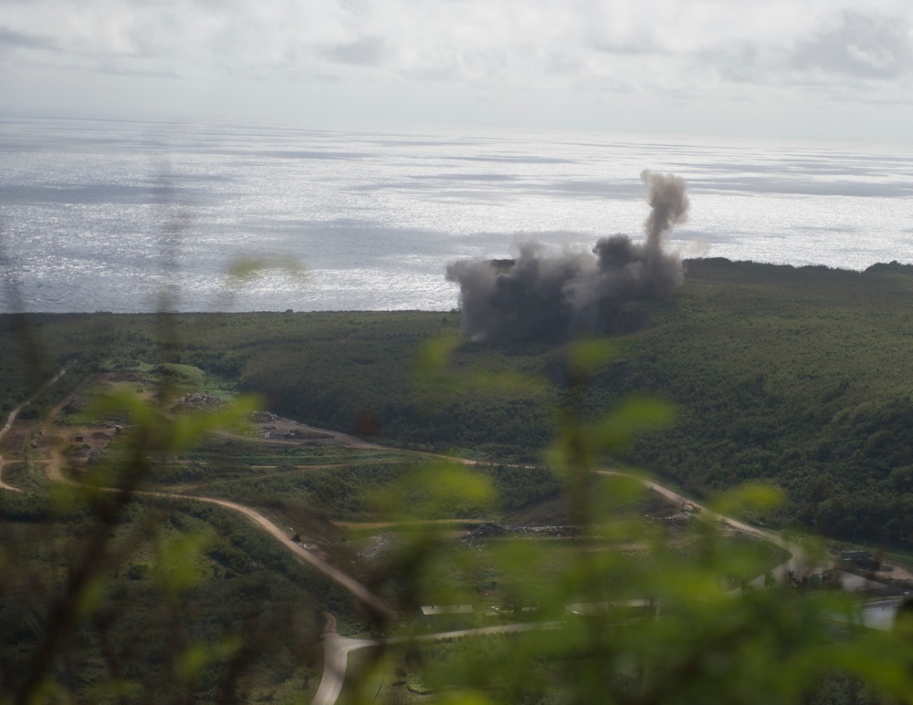 EODMU 5 Detachment Marianas helps dispose of ordnance in Saipan