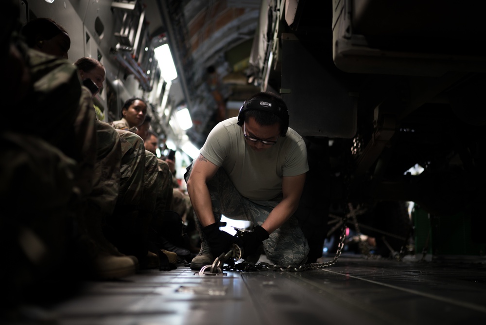 Securing Cargo on C-17