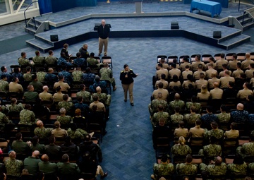 NMETLC Leadership Conducts Navy Medicine Pensacola Site Visits