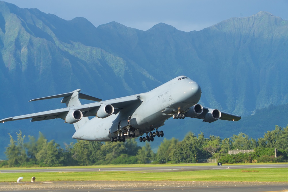 C-5M Super Galaxy Takes off at Patriot Palm