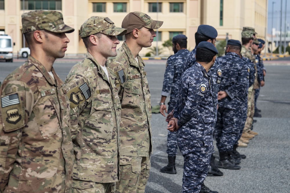 U.S., Kuwaiti Explosive Ordnance Disposal Experts Participate in 4th Annual Global EOD Competition