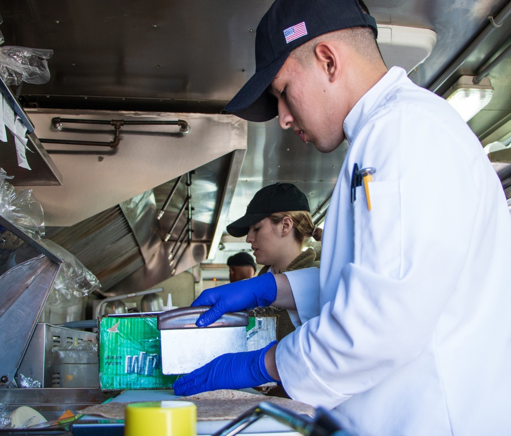 Hungry? Why wait? Fort Stewart launches new food truck and kiosk program