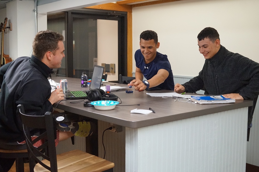 Corry Station’s USO Supports Information Warfare Warfighters