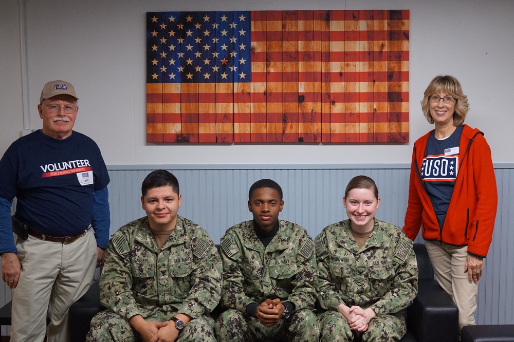 Corry Station’s USO Supports Information Warfare Warfighters