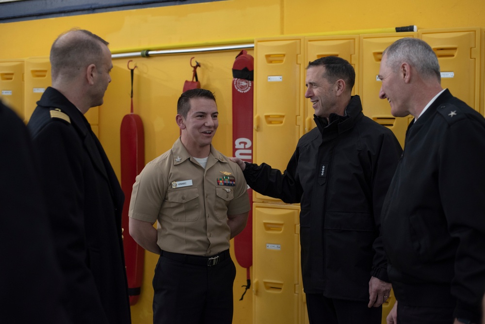 CNO and MCPON tour RTC
