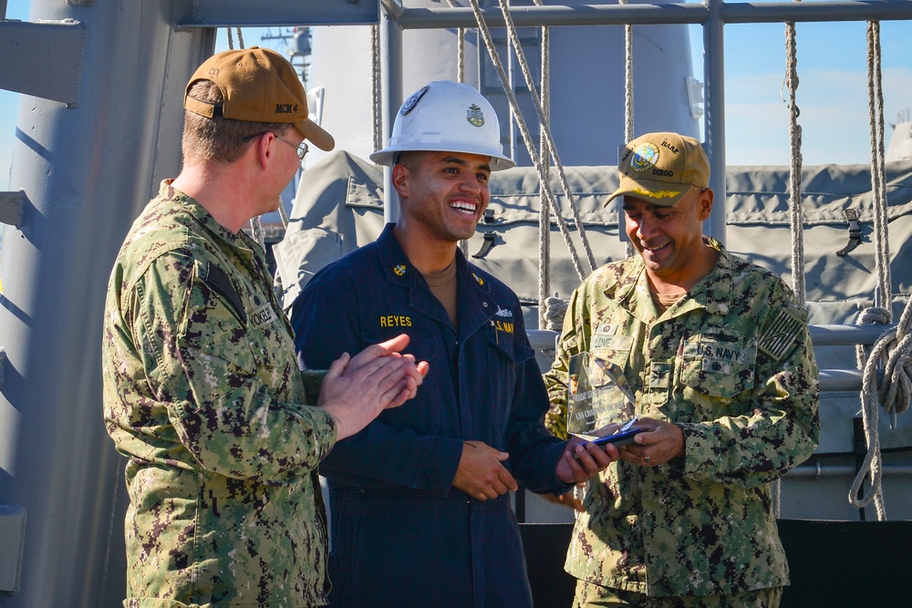 USS Champion Wins Holiday Lights, Again