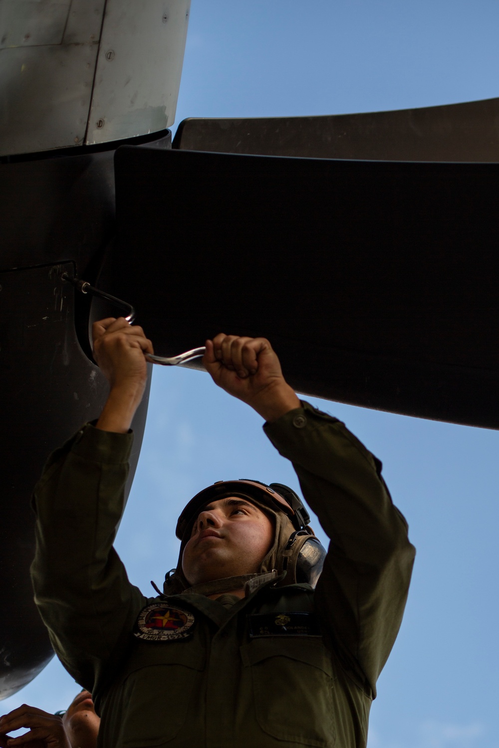Keeping birds flying high; aviation maintenance in VMGR-152