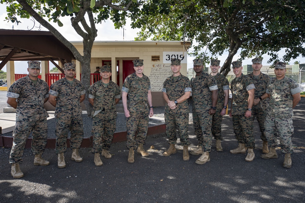 Maj. Gen. Vincent Coglianese meets Marines at MCBH