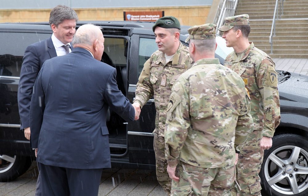 Hungarian Senior Leaders visit U.S. Army Europe Headquarters