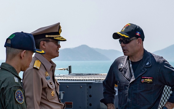 USS ESSEX 2018 DEPLOYMENT