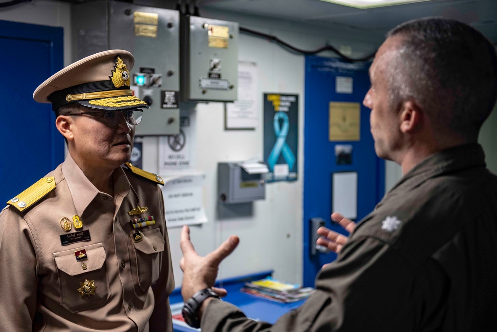 USS ESSEX 2018 DEPLOYMENT