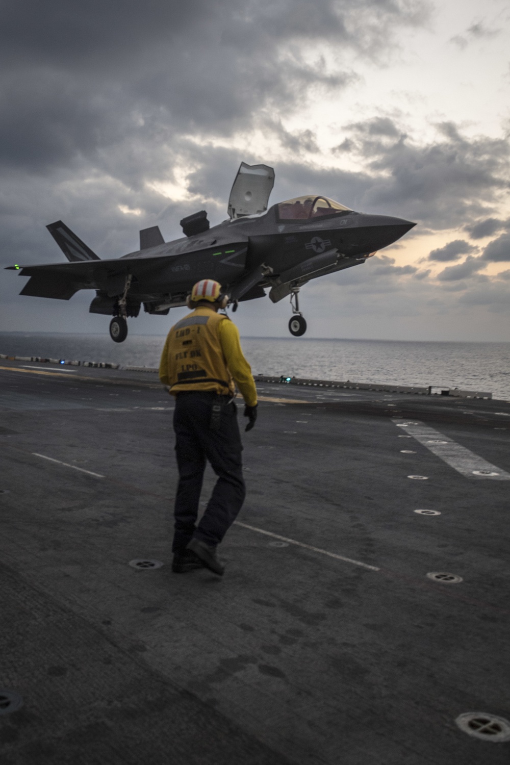 USS Wasp conducts F-35B Lightining II aircraft night operations