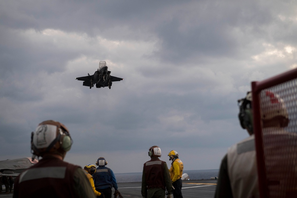 USS Wasp conducts F-35B Lightining II aircraft night operations