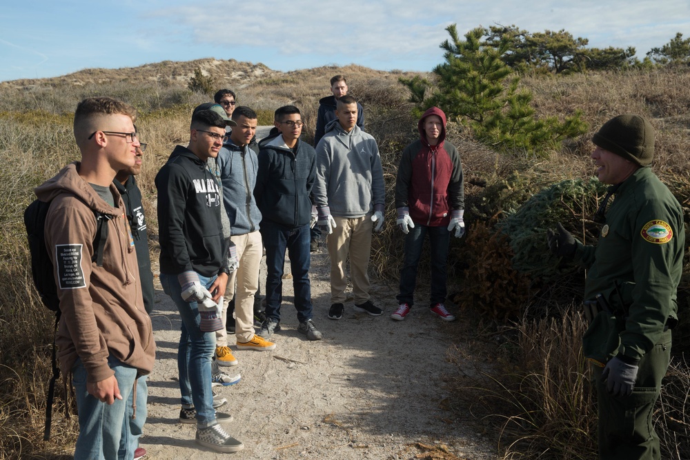 Marine SMP volunteers save the sand dunes