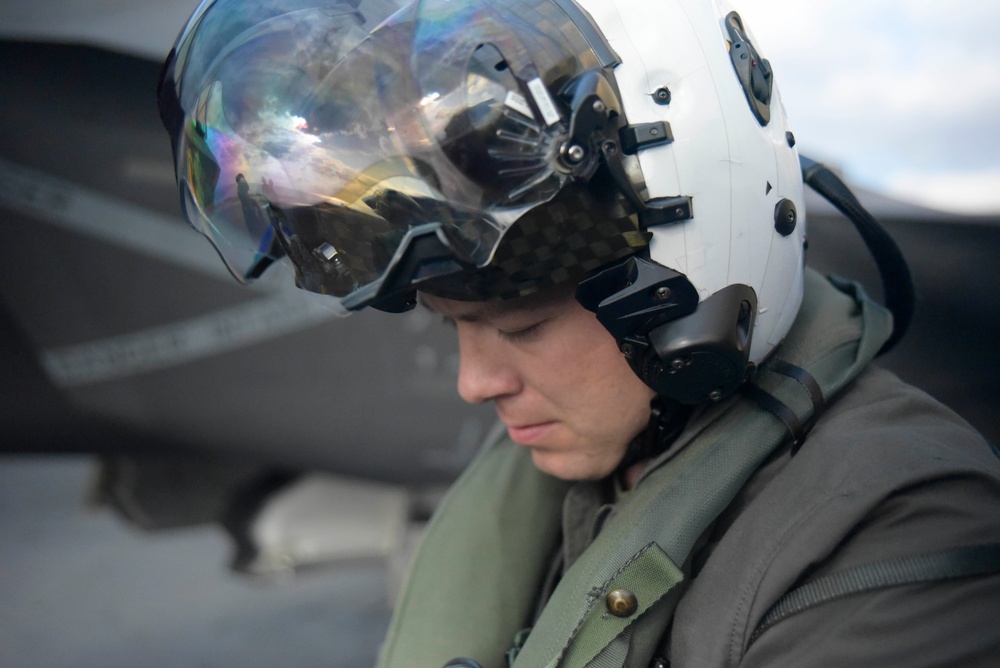 USS WASP (LHD 1) OPERATIONS AT SEA