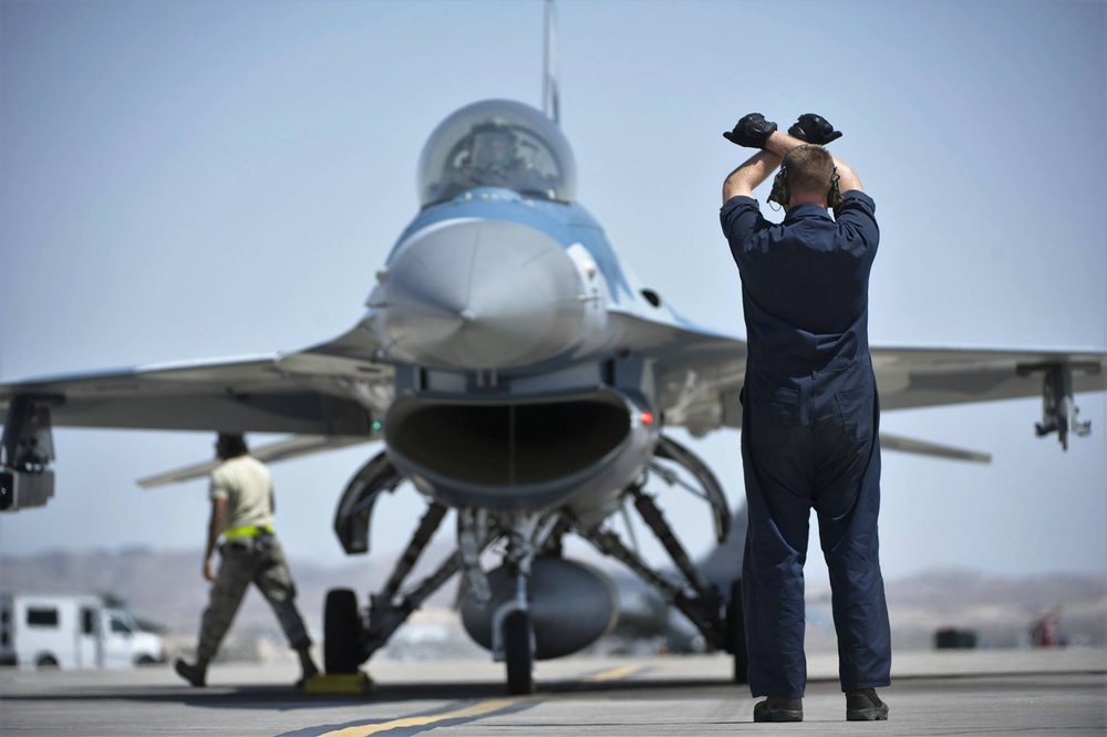 4,000th accomplishment for one Reserve Citizen Airman