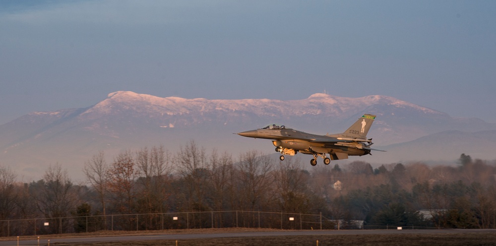 VTANG F-16 Flight Line Operations