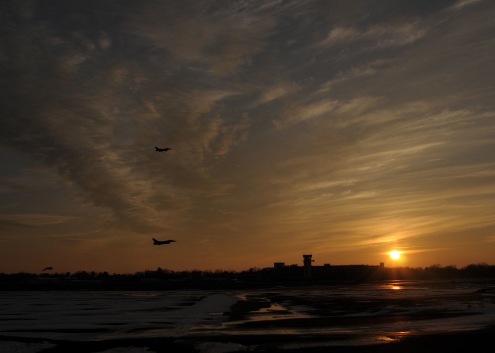 VTANG Sunset Landing