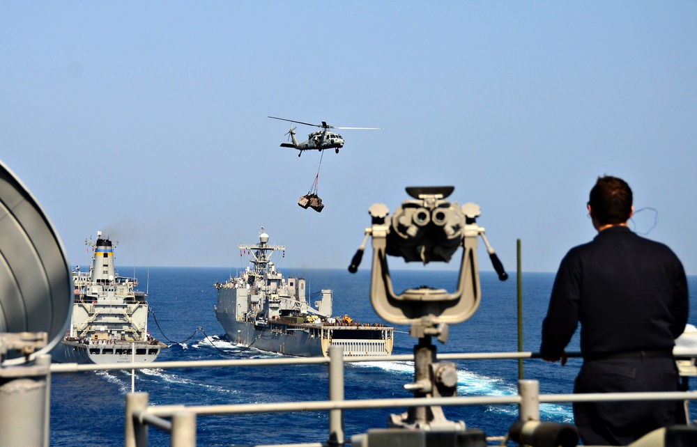 USS WASP (LHD 1) OPERATIONS AT SEA