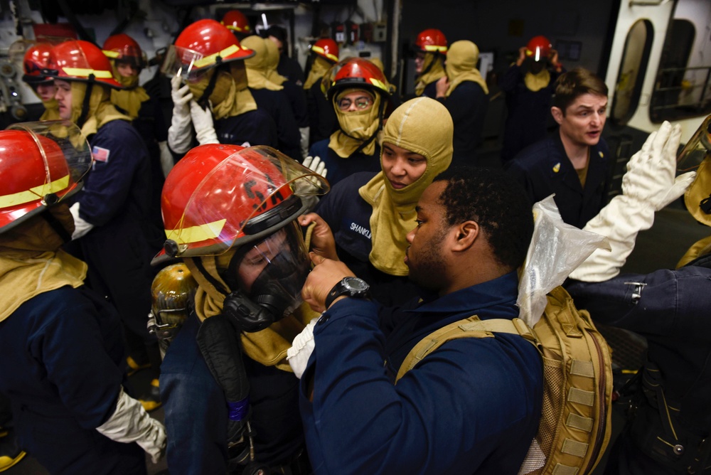 USS WASP (LHD 1) OPERATIONS AT SEA