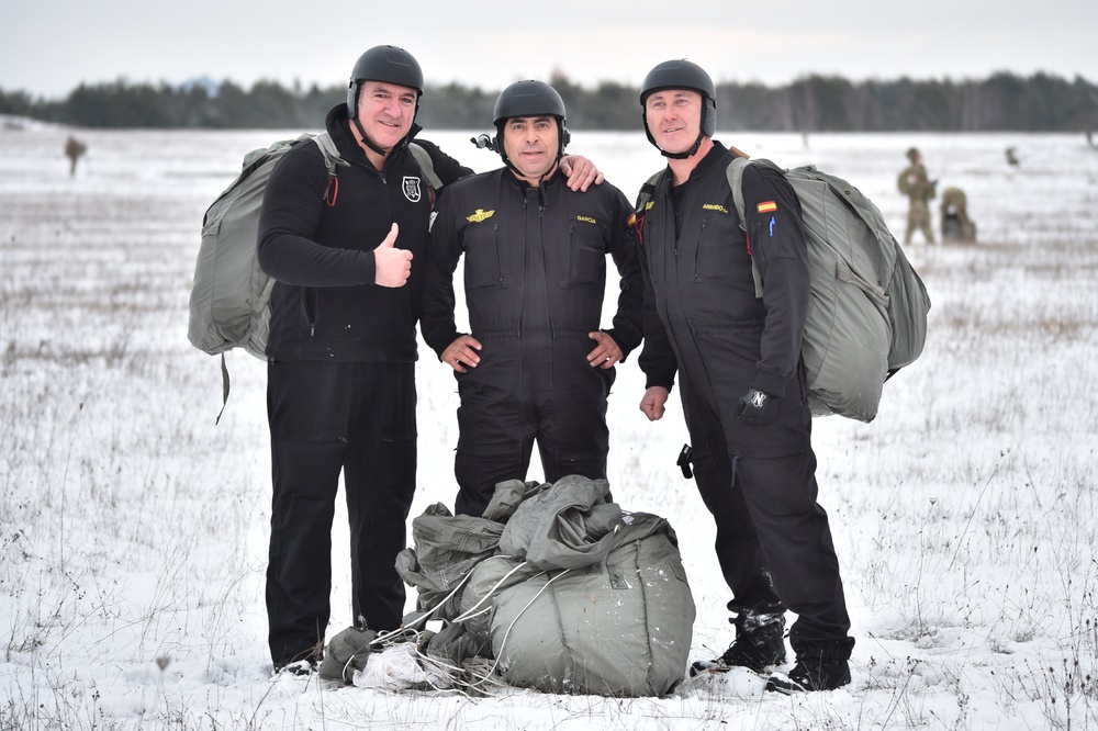 4-319th AFAR multinational airborne jump