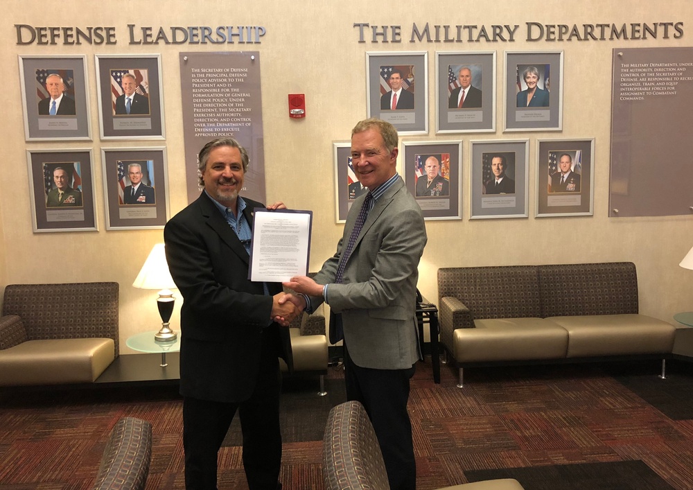 MOU Provides New Opportunities for Army Acquisitions