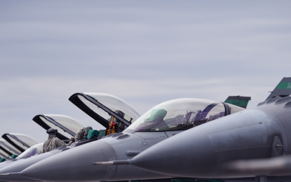 180th FW visits 45th SW