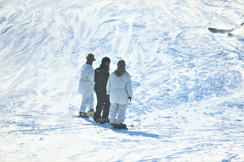 CWOC Class 19-03 students complete skiing familiarization while training at Fort McCoy