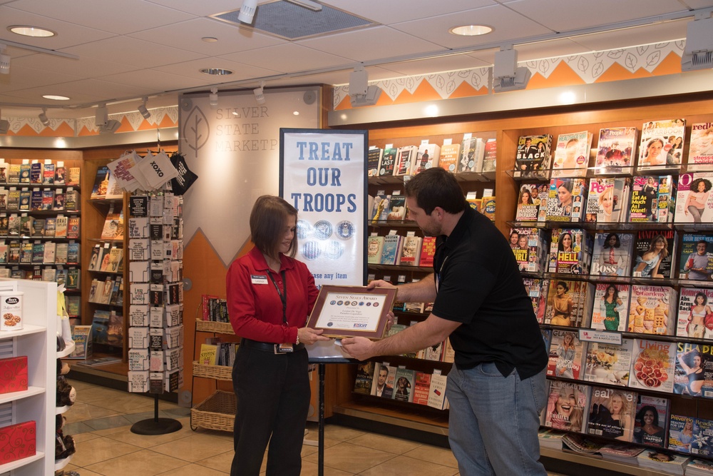 Employer Support of Guard and Reserve and National Guard Employment Support Program presents Seven Seals Award to Leonor De Vega