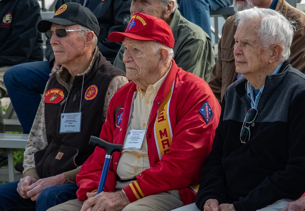 1st Marine Division Veterans Fire Weapons