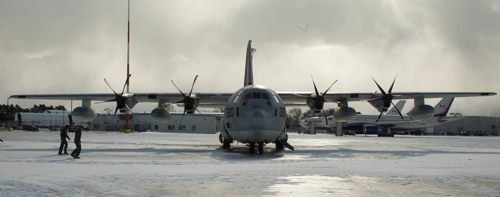 VMGR-252 Canada Simulated Air Drops