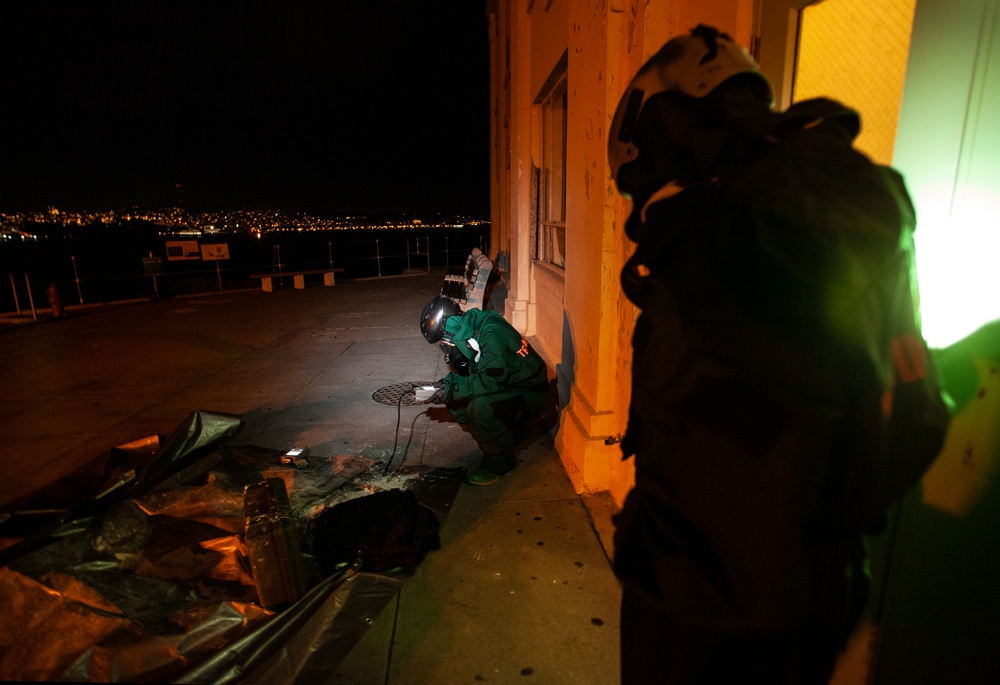9th Civil Support Team tests capabilities at Alcatraz