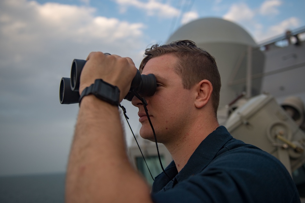 Stockdale Transits through the Strait of Hormuz