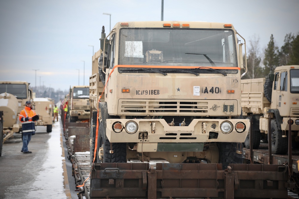 91st Brigade Engineer Battalion Railhead for Home