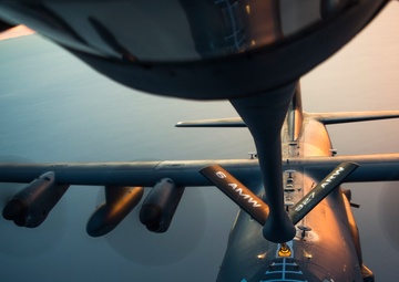 6th Air Mobility Wing Airmen fuel Emerald Warrior 2019
