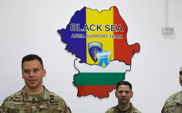 USAREUR G3 visits the Black Sea