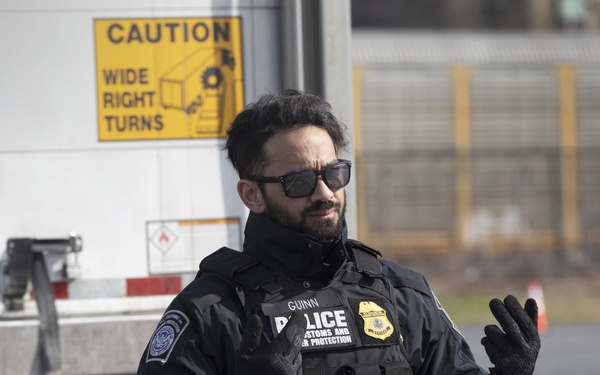 CBP conducts NII inspections in advance of  Super Bowl LII