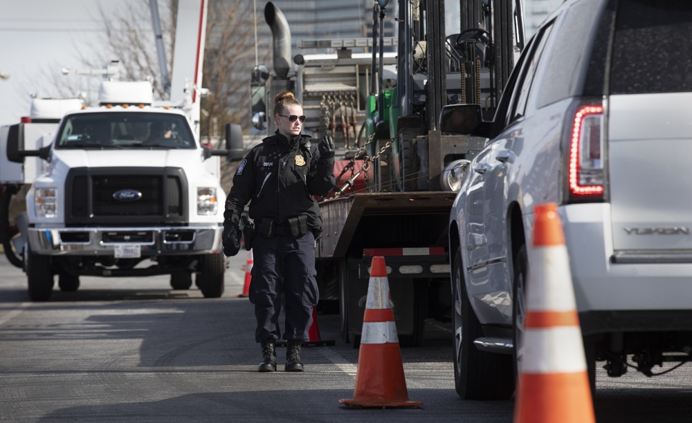 CBP conducts NII inspections in advance of  Super Bowl LII