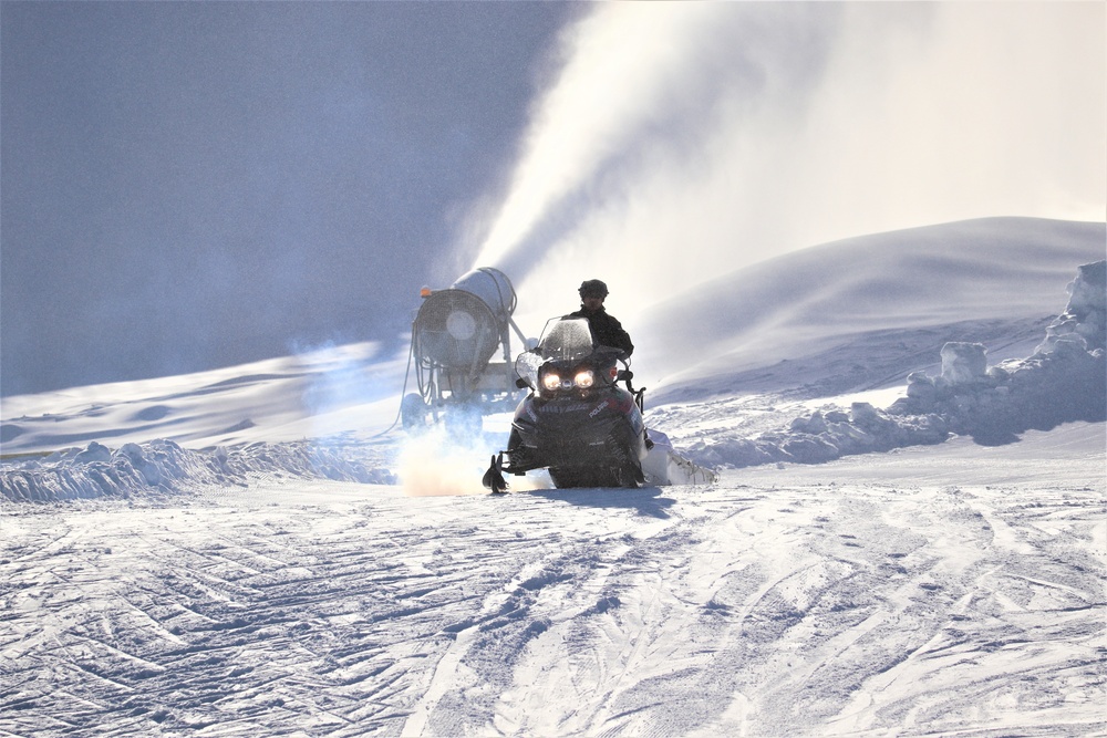 Students for Cold-Weather Operations Course complete skiing familiarization while training at Fort McCoy