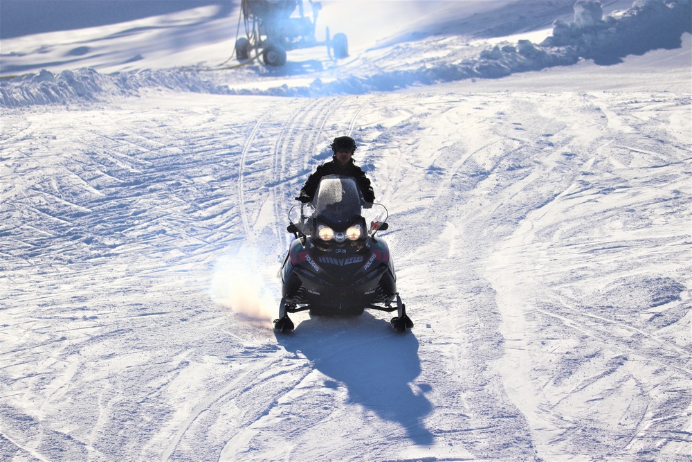 Students for Cold-Weather Operations Course complete skiing familiarization while training at Fort McCoy