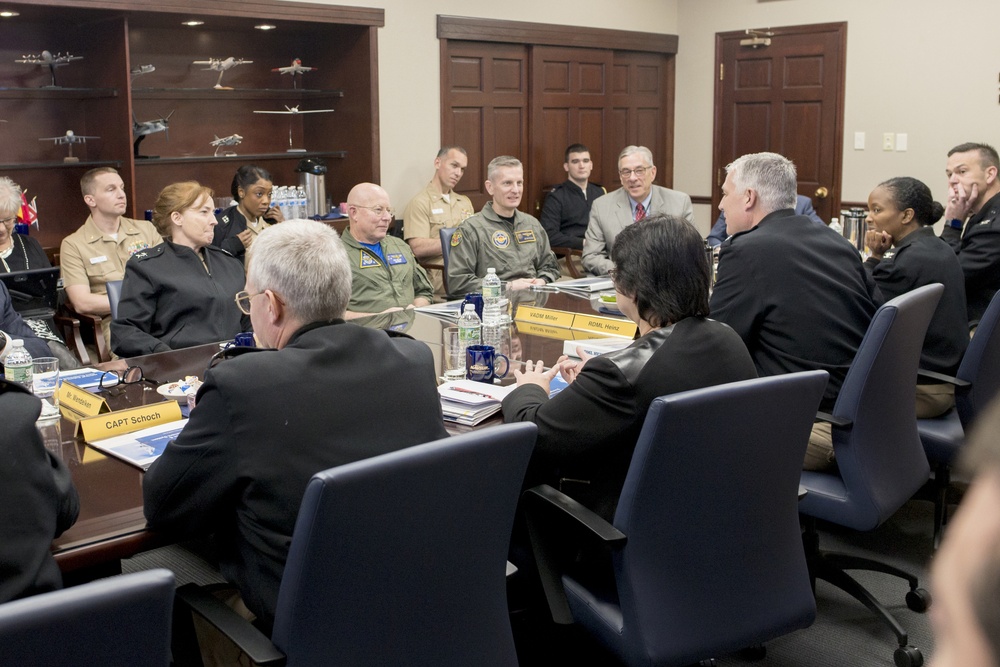 Air Boss, NAVAIR and Chief of Supply Corps visit NAVSUP WSS