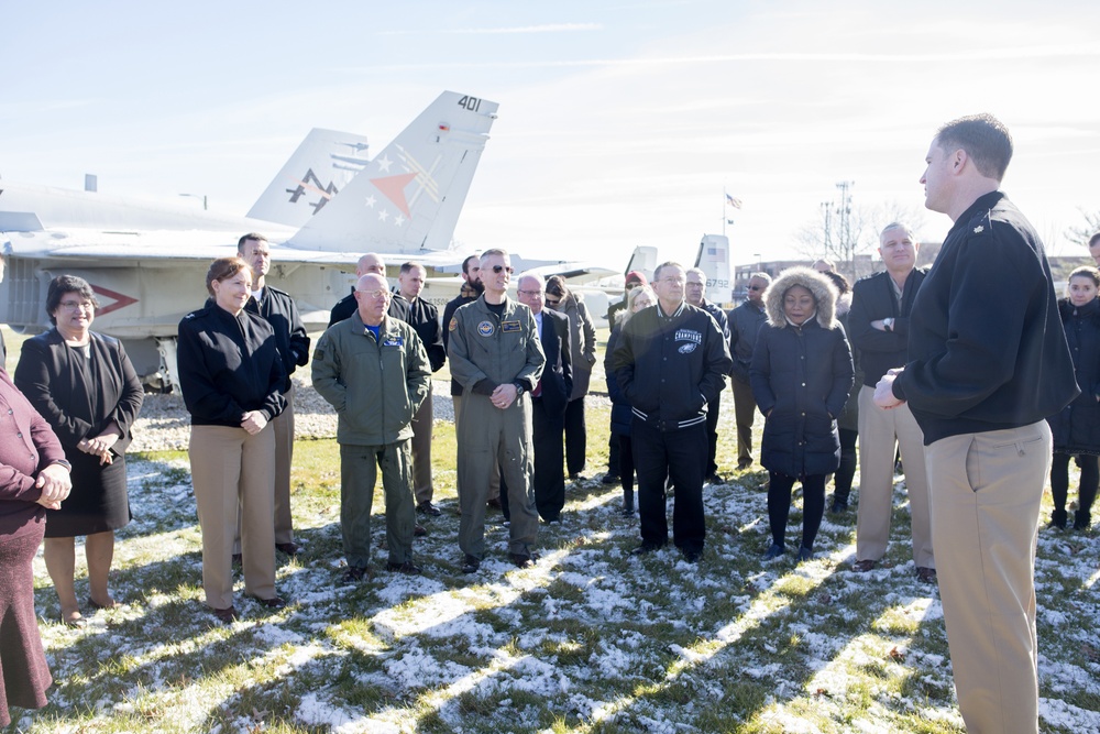 Air Boss, NAVAIR and Chief of Supply Corps visit NAVSUP WSS