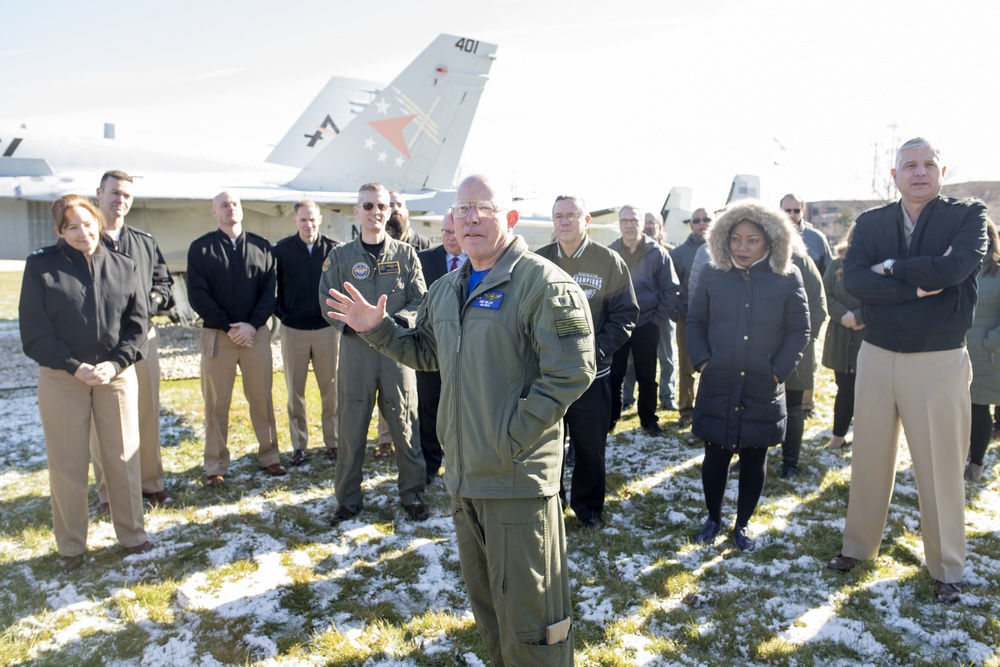 Air Boss, NAVAIR and Chief of Supply Corps visit NAVSUP WSS