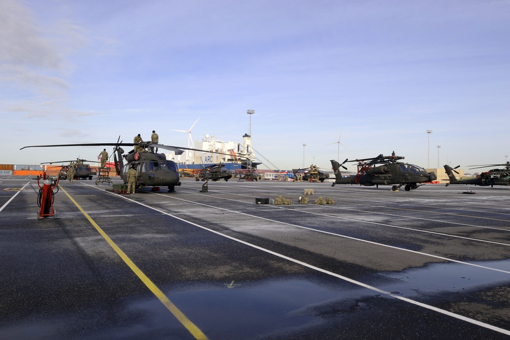 1st Combat Aviation Brigade arrives to Europe